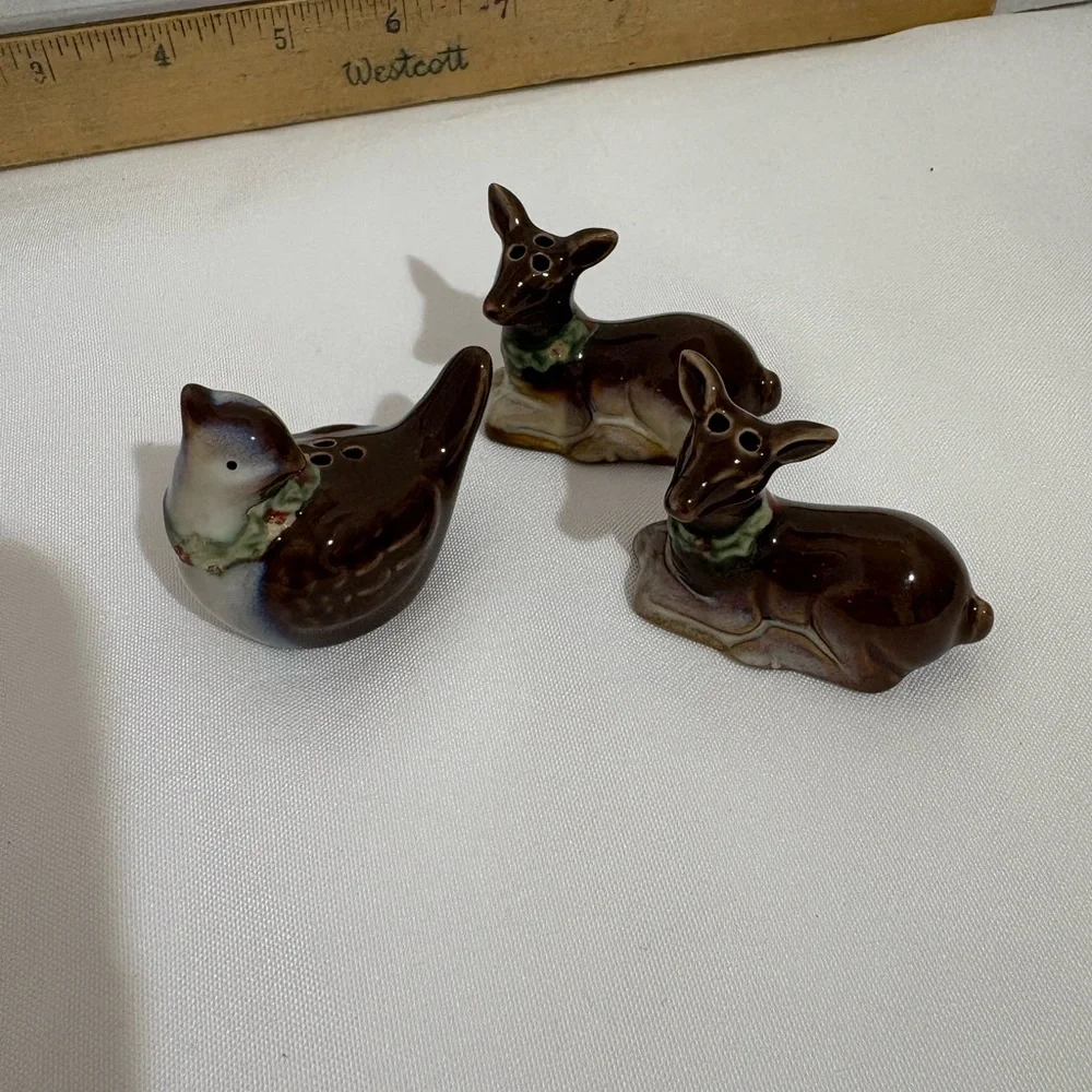 vintage ceramic deer salt and pepper shaker, part of a Fox & Deer Holly Berries‎